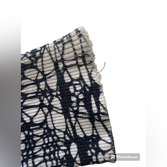 Lululemon Scuba Hoodie Size 2 (XXS) - Picture 5 of 8